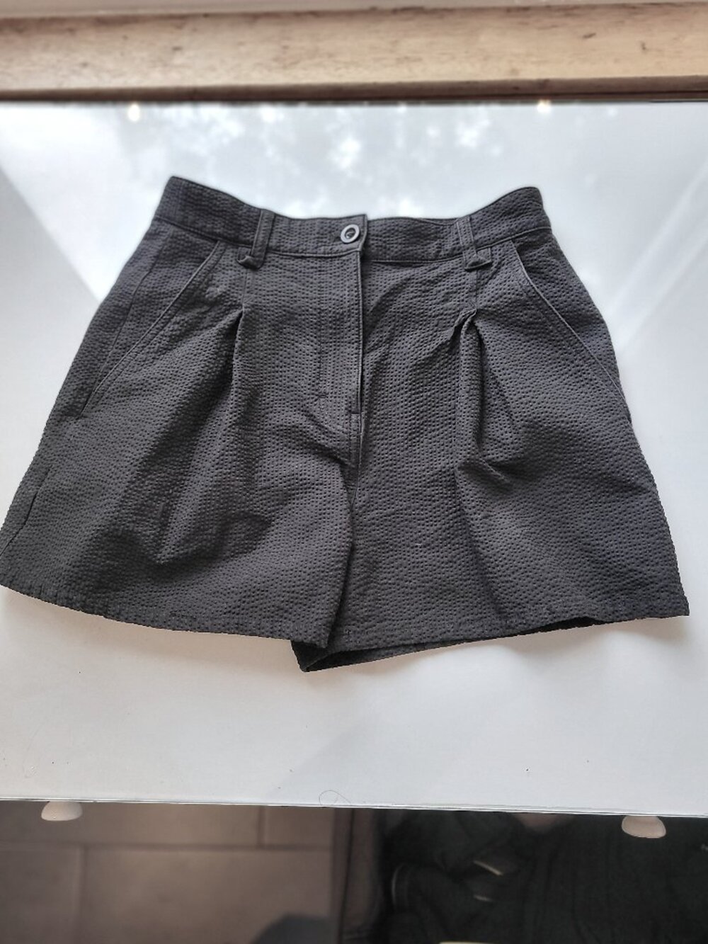 COS Seersuker Cotton Shorts Black Size 4